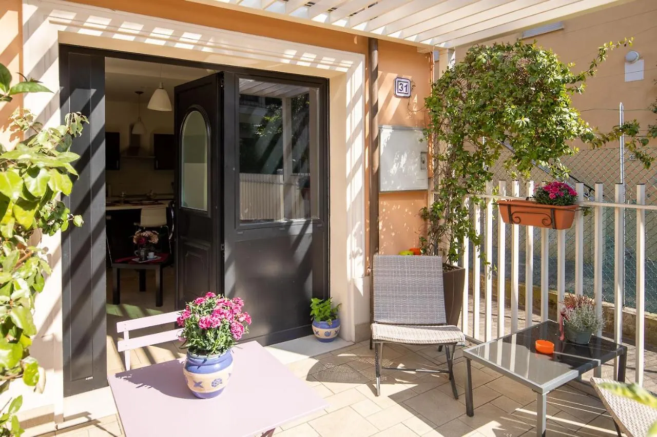 Apartment Romantico Open Space A 3Min Dalla Spiaggia - Homeunity Rimini